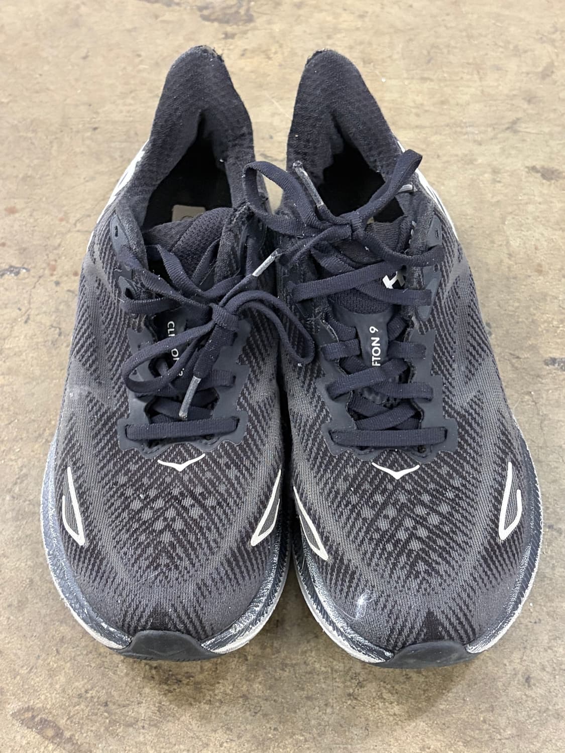 호카 클리프톤 9 블랙 런닝화 235mm 상품이미지2