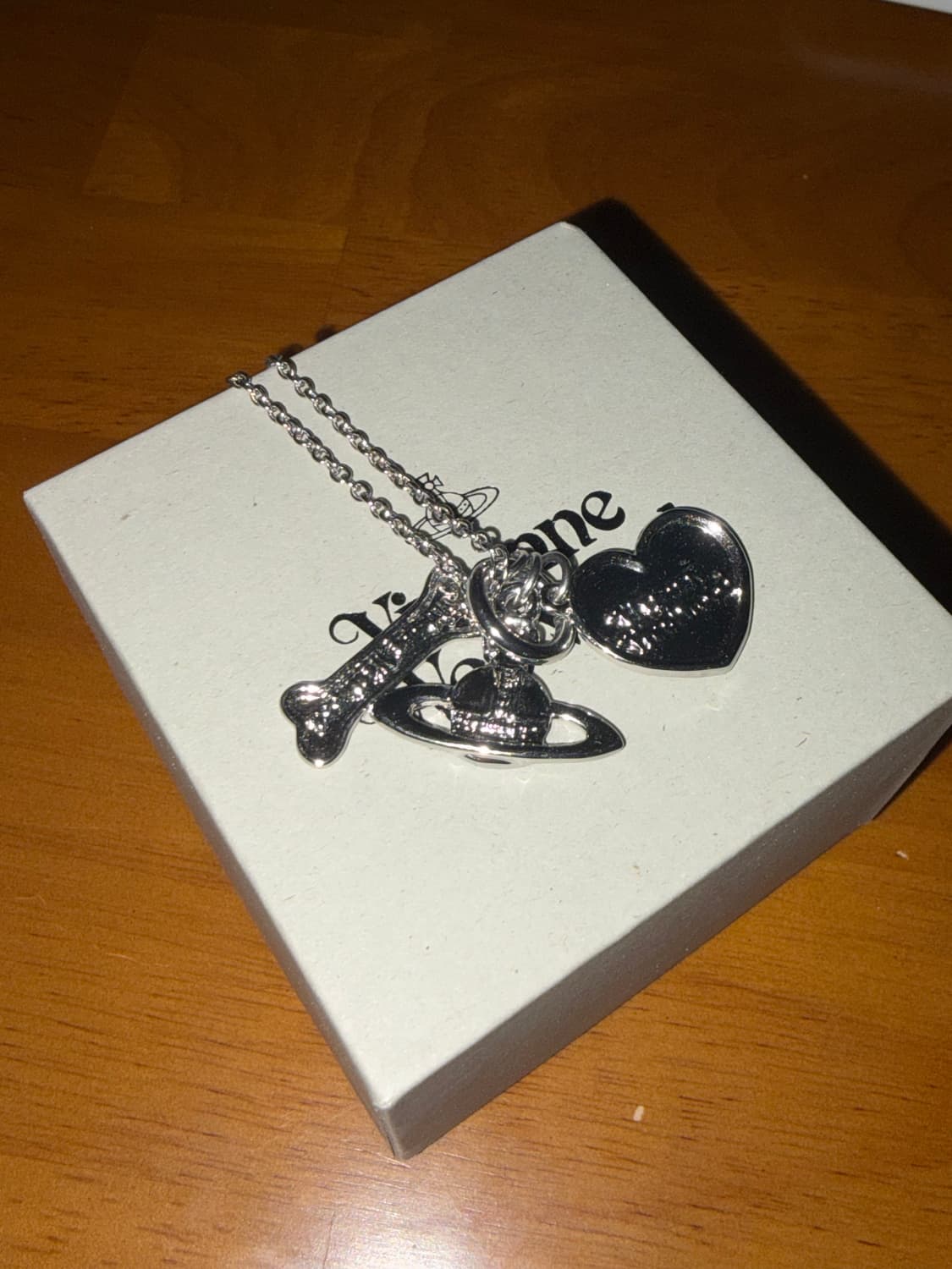 비비안 웨스트우드 팬던트 목걸이 상품이미지3