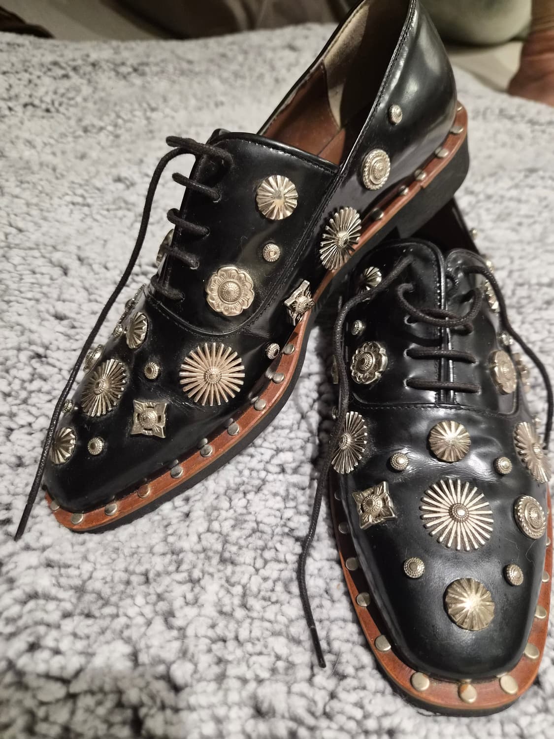 리얼 핸드메이드 스터드 장식 옥스포드화 상품이미지1