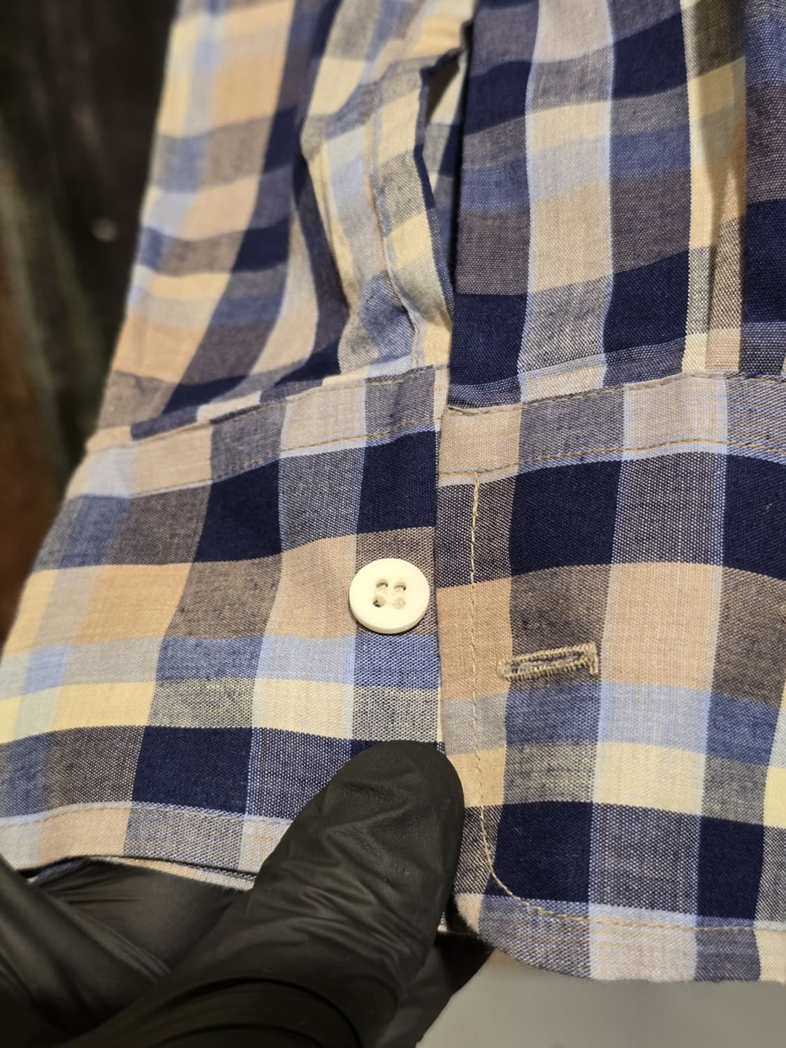 90s Kingsport Blue and Beige Plaid Shirt 상품이미지3