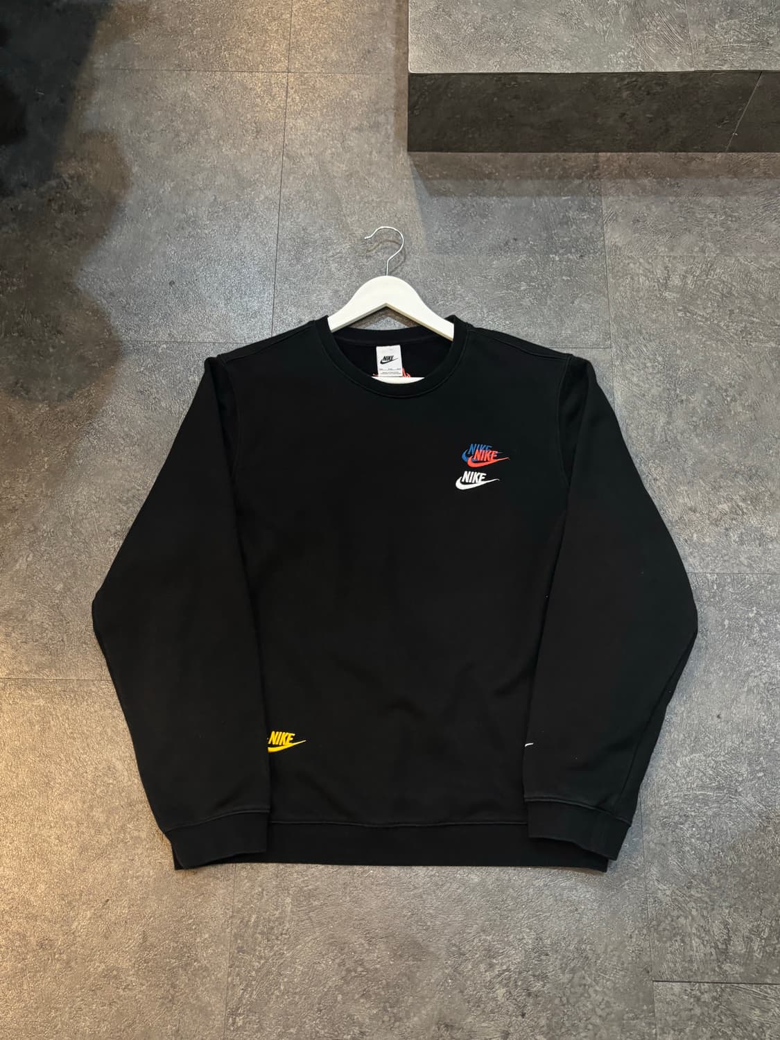 나이키 스우시 맨투맨 블랙 2XL사이즈 상품이미지2