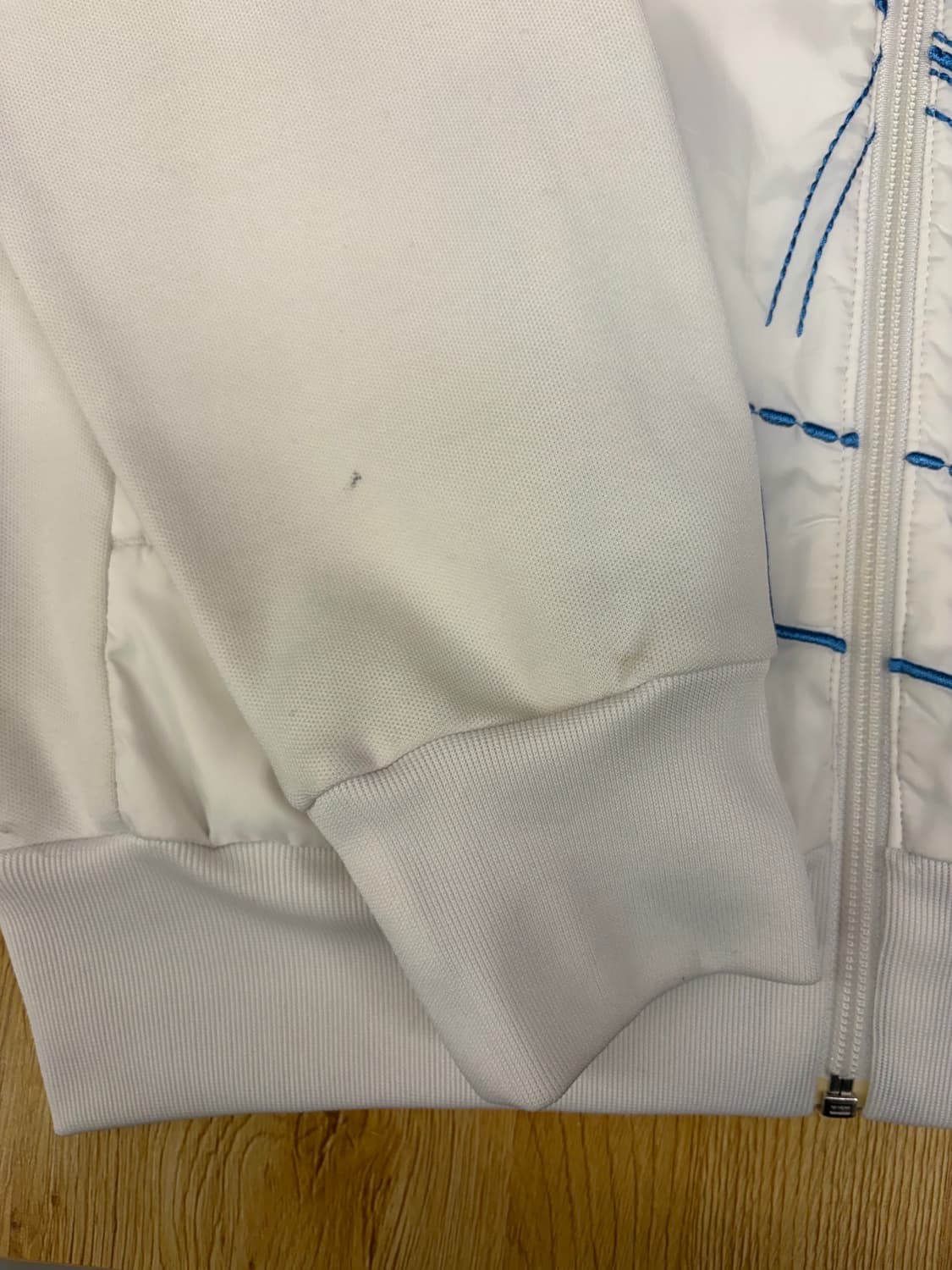 [100] 아디다스 슈퍼스타 자수 흰/파 후드집업 상품이미지5