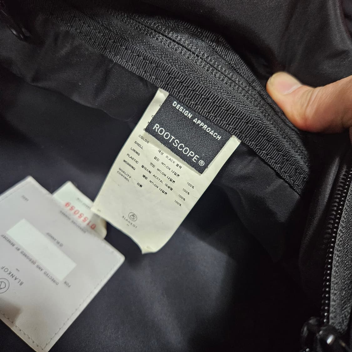 블랭코브 데이팩 23 블랙 백팩
Free size
 상품이미지8