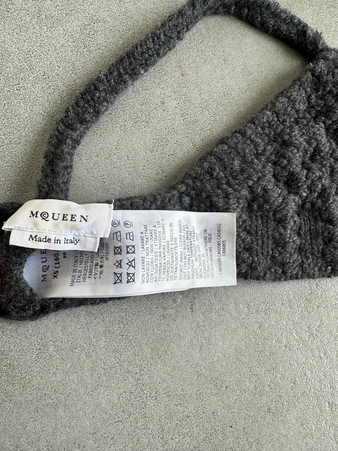 알렉산더 맥퀸 케이블 크롭 니트 탑 상품이미지7