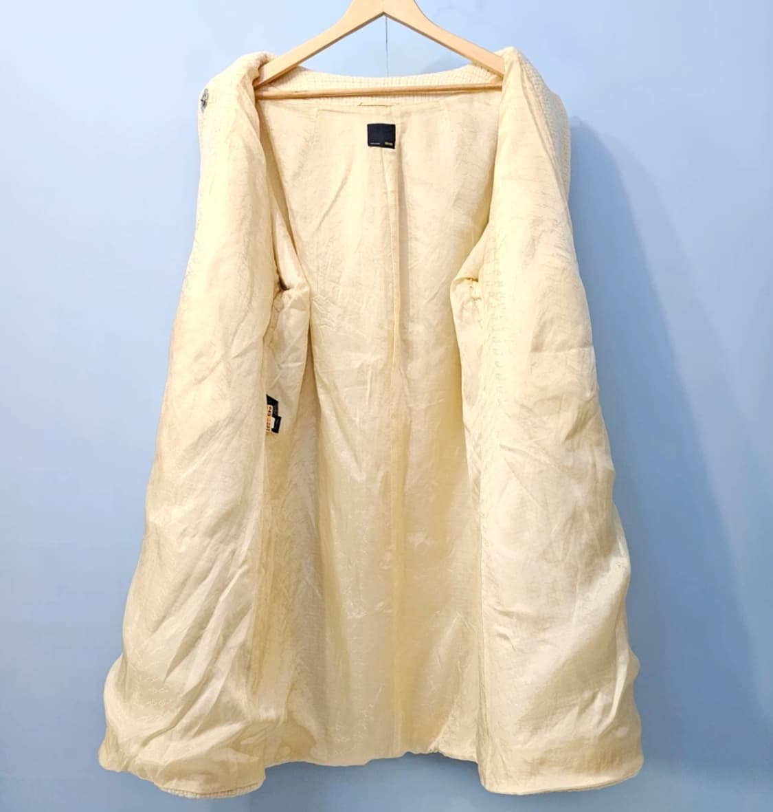 펜디 아이보리 코트 정품 42사이즈 상품이미지8