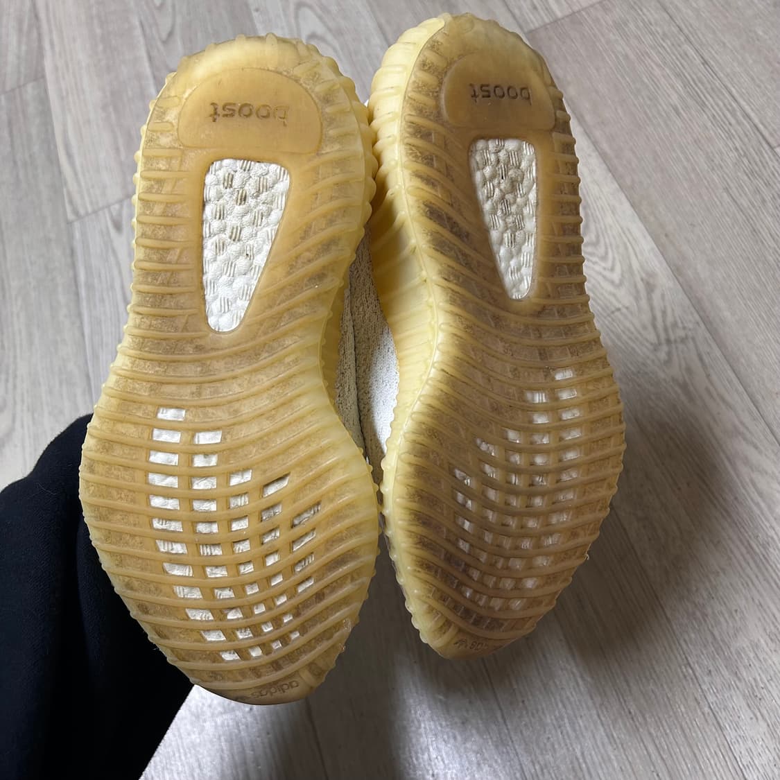 아디다스 이지부스트 트리플화이트 235 상품이미지6