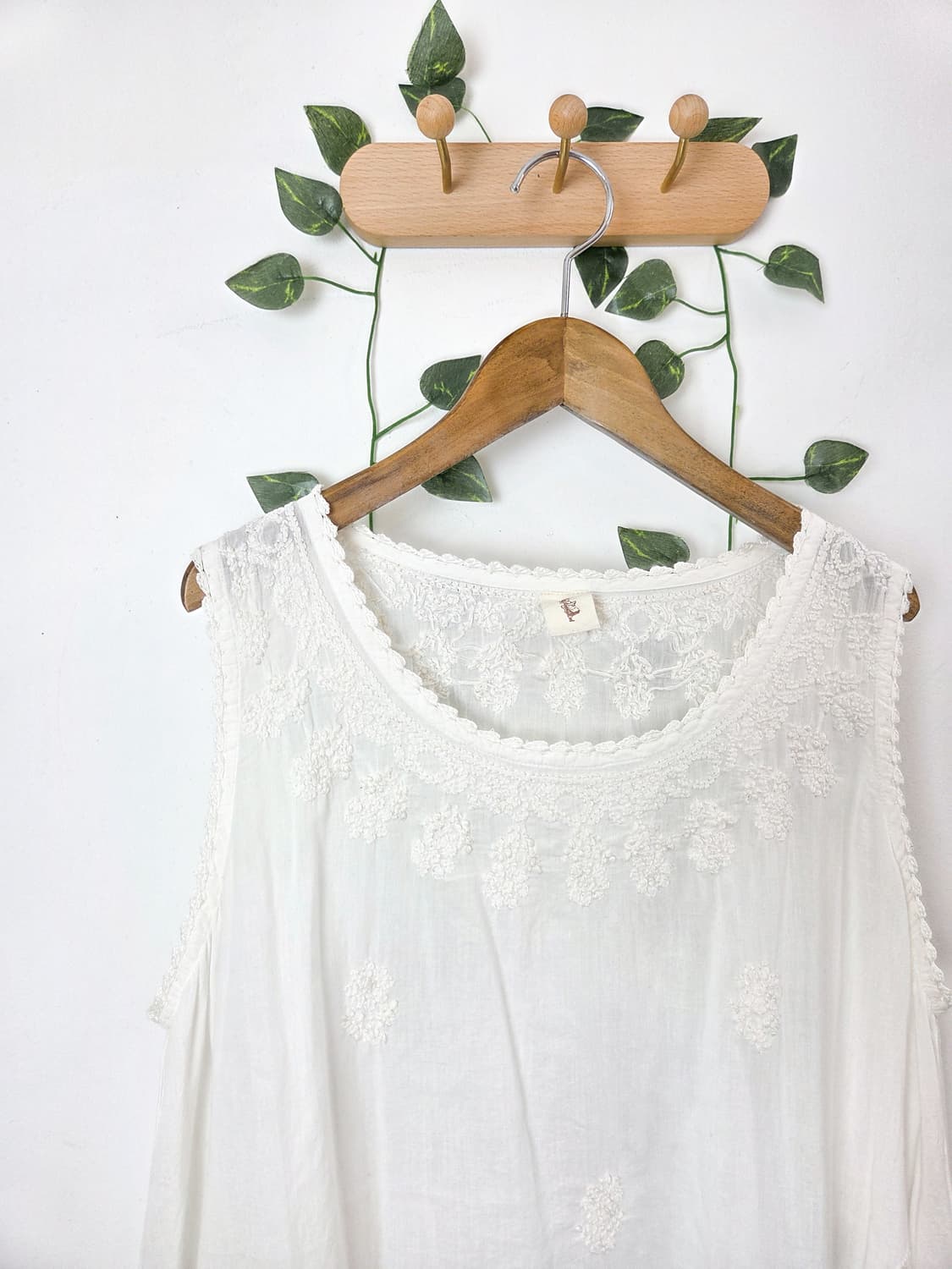 자수 디테일 아사면 원피스 상품이미지2