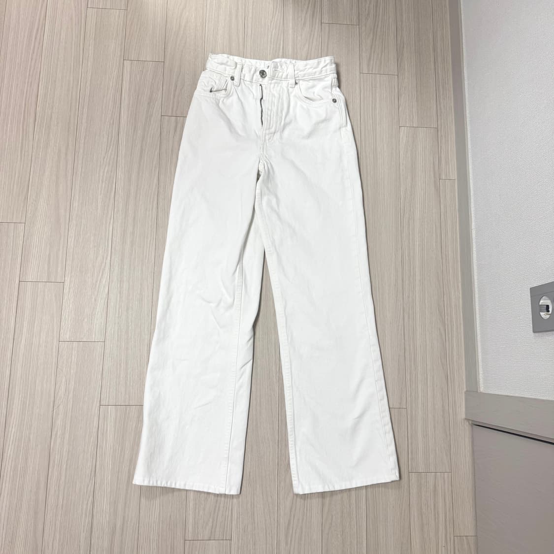 (22) 자라 화이트 데님팬츠 상품이미지1