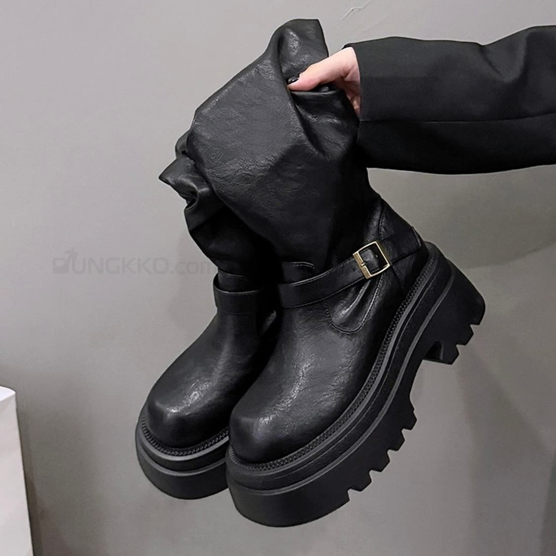 블랙 통굽 롱부츠 (미착용) 상품이미지3