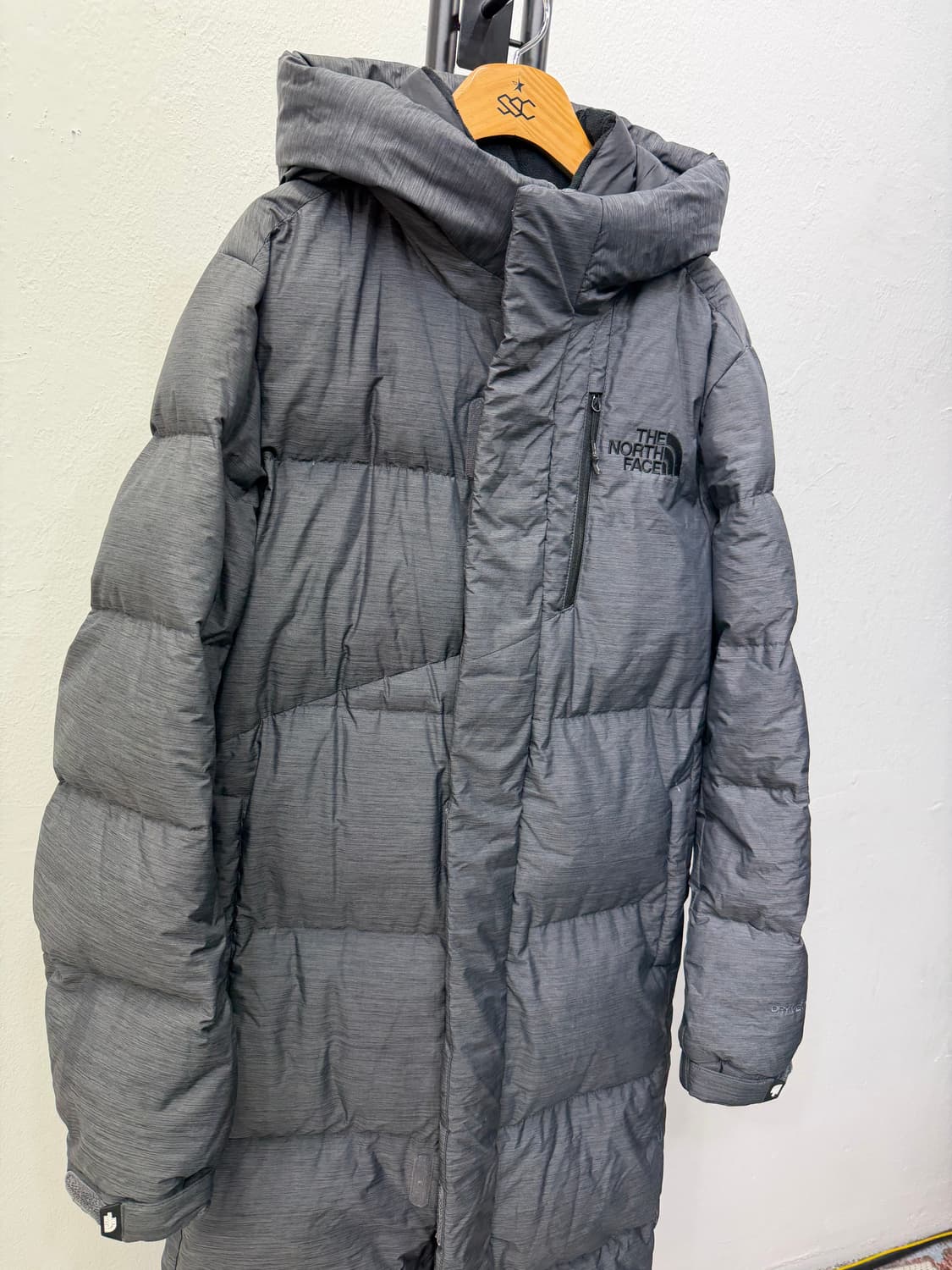 정품) 노스페이스 여성 회색 롱패딩 S 상품이미지2