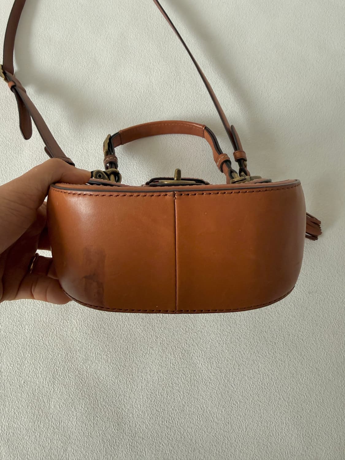 코치(COACH) 레더 토트 크로스백 상품이미지3