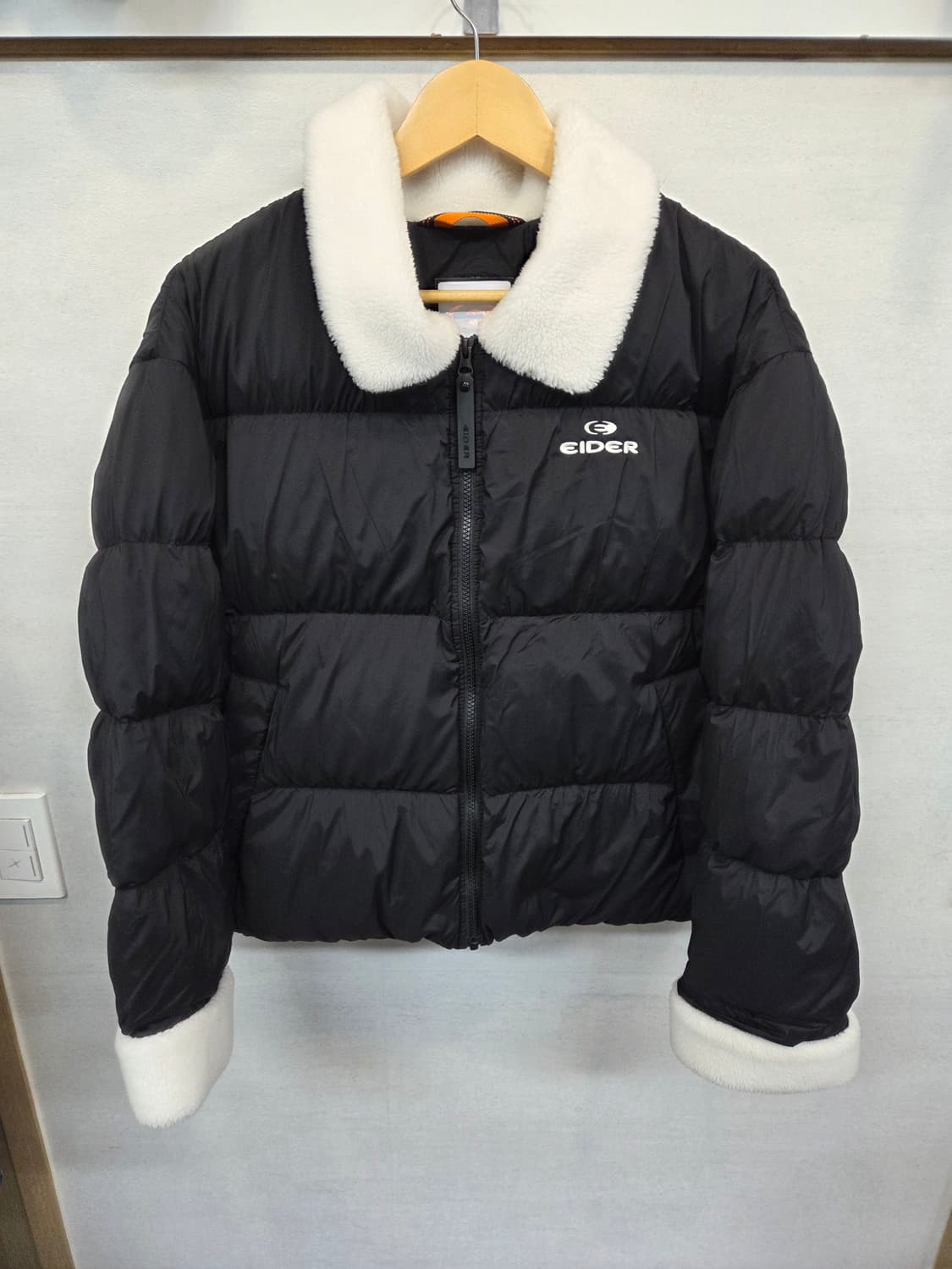 아이더 플라워 무스 다운 패딩자켓 xl 상품이미지1