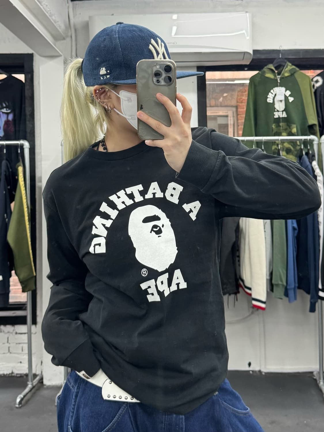 베이프 컬리지 롱슬리브 상품이미지1