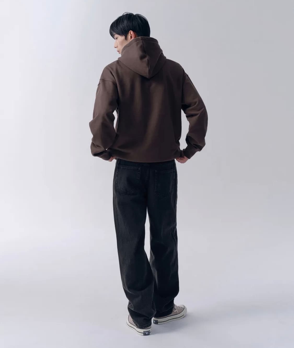 [33] 무탠다드 레귤러 핏 데님 워시드 블랙 상품이미지5