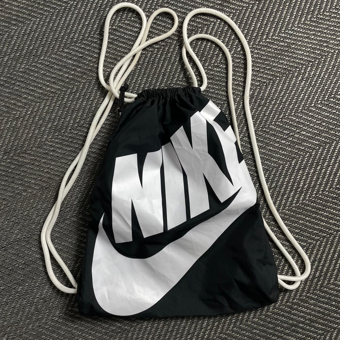 나이키 스우시 빅로고 헤리티지 짐색 y 4952 상품이미지2