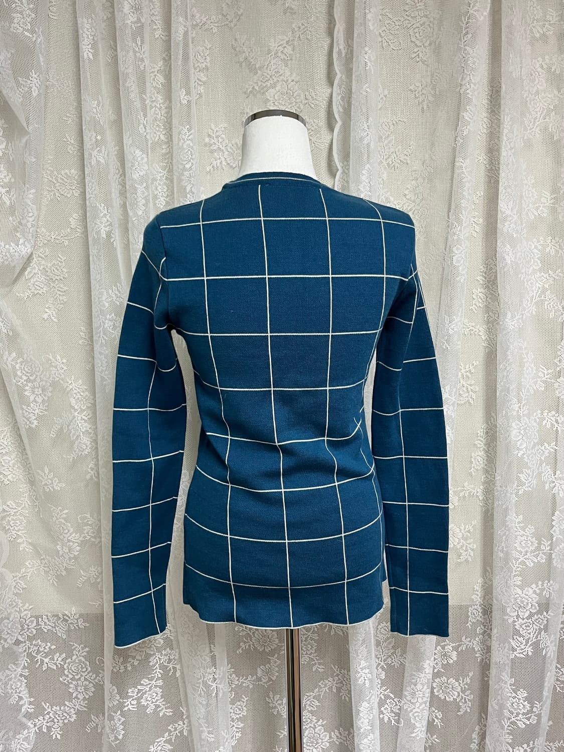 38) 라코스테 여성 그리드 체크 풀오버 니트 블루 상품이미지2