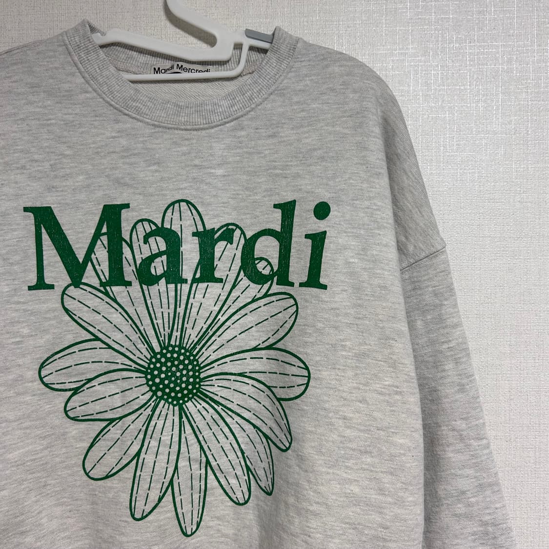 마르디 메크르디 맨투맨 스웻셔츠 오트밀 그린  상품이미지8