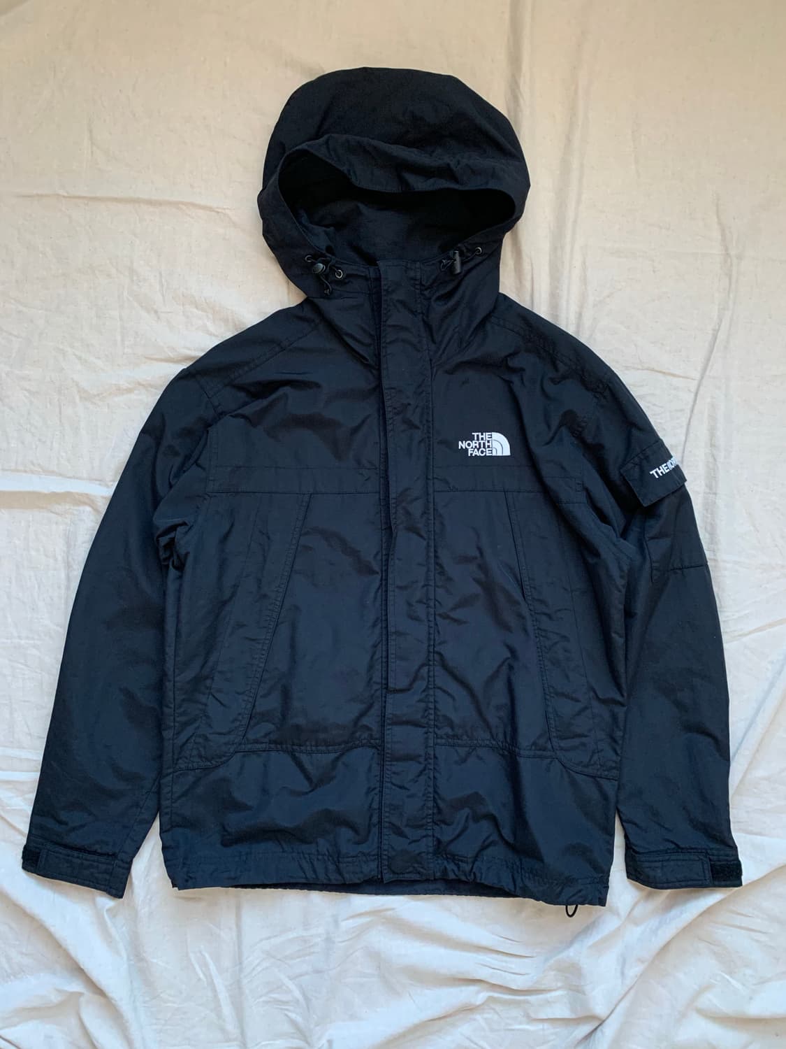 대장급 노스페이스 로고 블랙 윈드 바람막이 자켓 상품이미지5