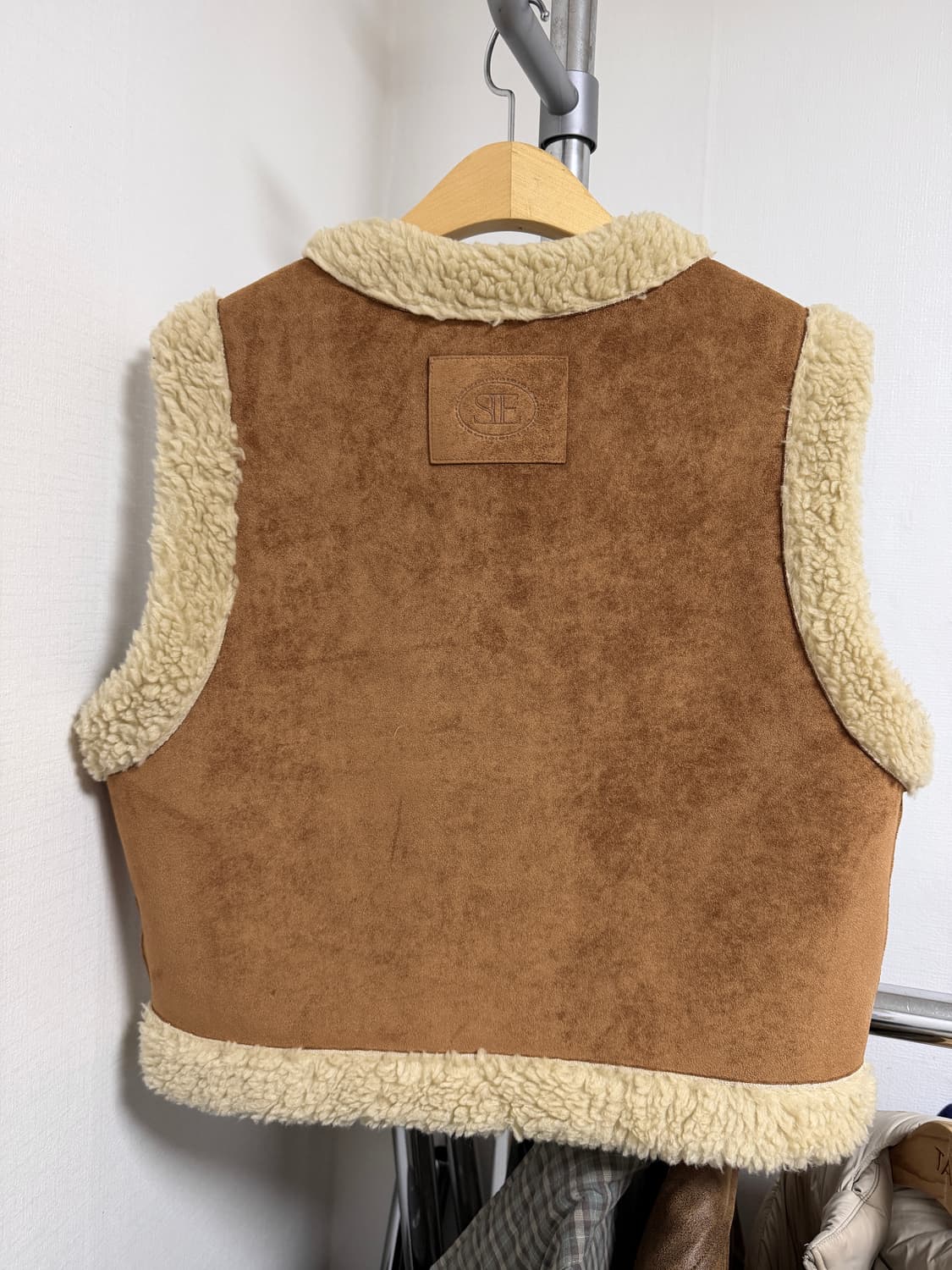 Sienne cambon vest shearing 시엔느 시어링 조끼 상품이미지4