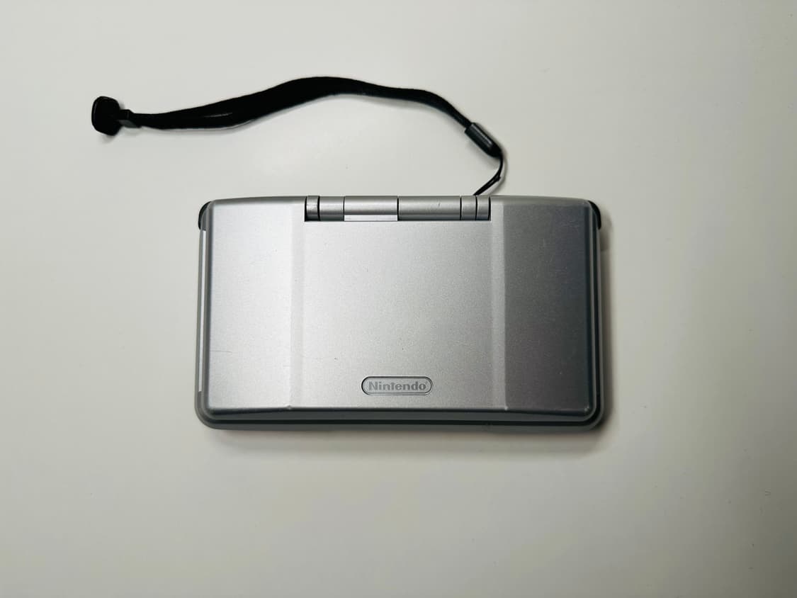 닌텐도 DS 메탈릭 실버 일판 판매 (DSI, GBA, 게임보이) 상품이미지1