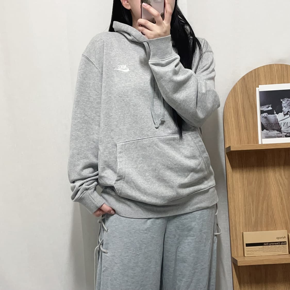 [정품] 나이키 그레이 화이트 푸츄라 후드티 [ XL ] 상품이미지1