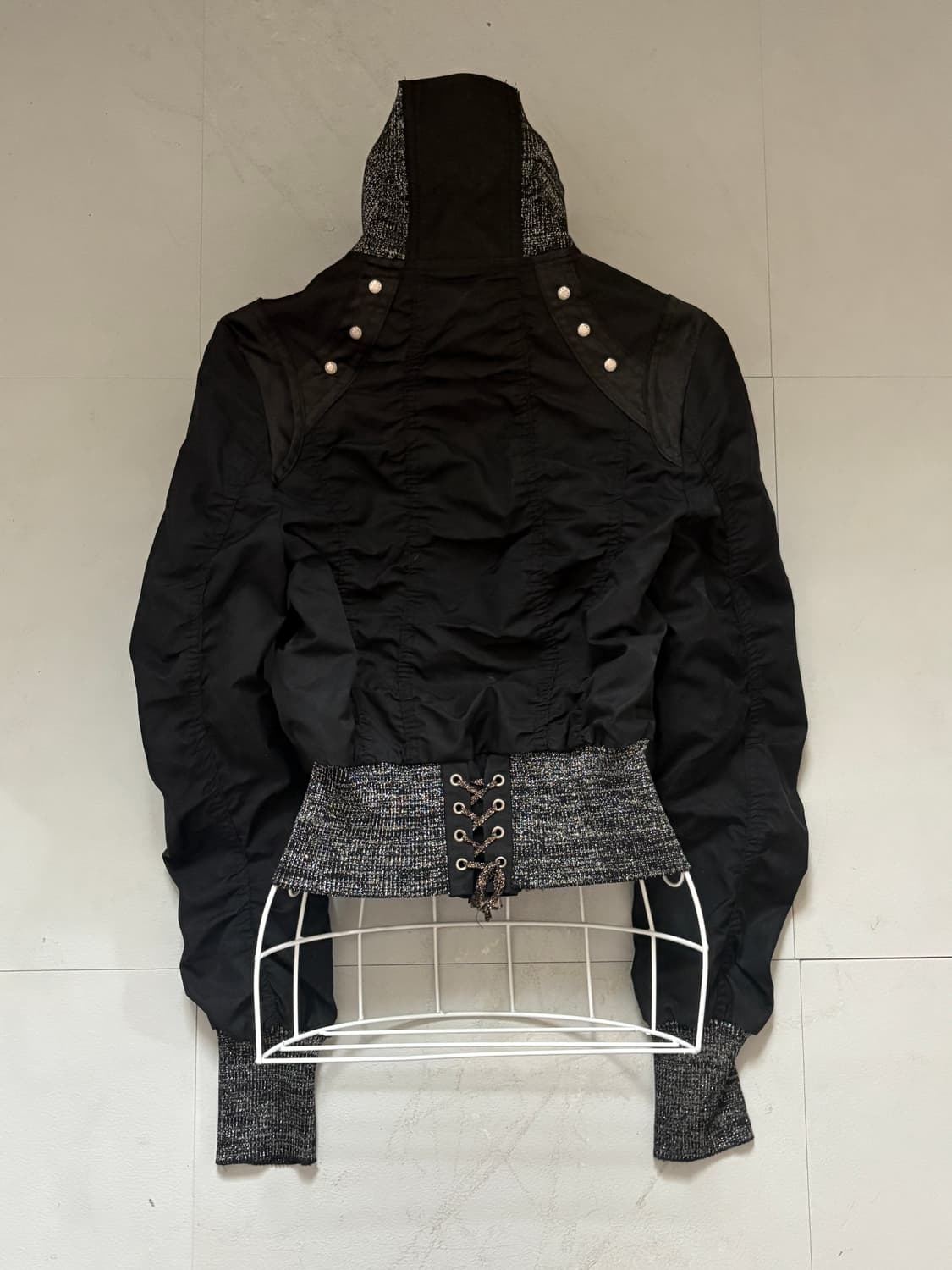 Black High-neck Shirring Eyelet Zipup 상품이미지8