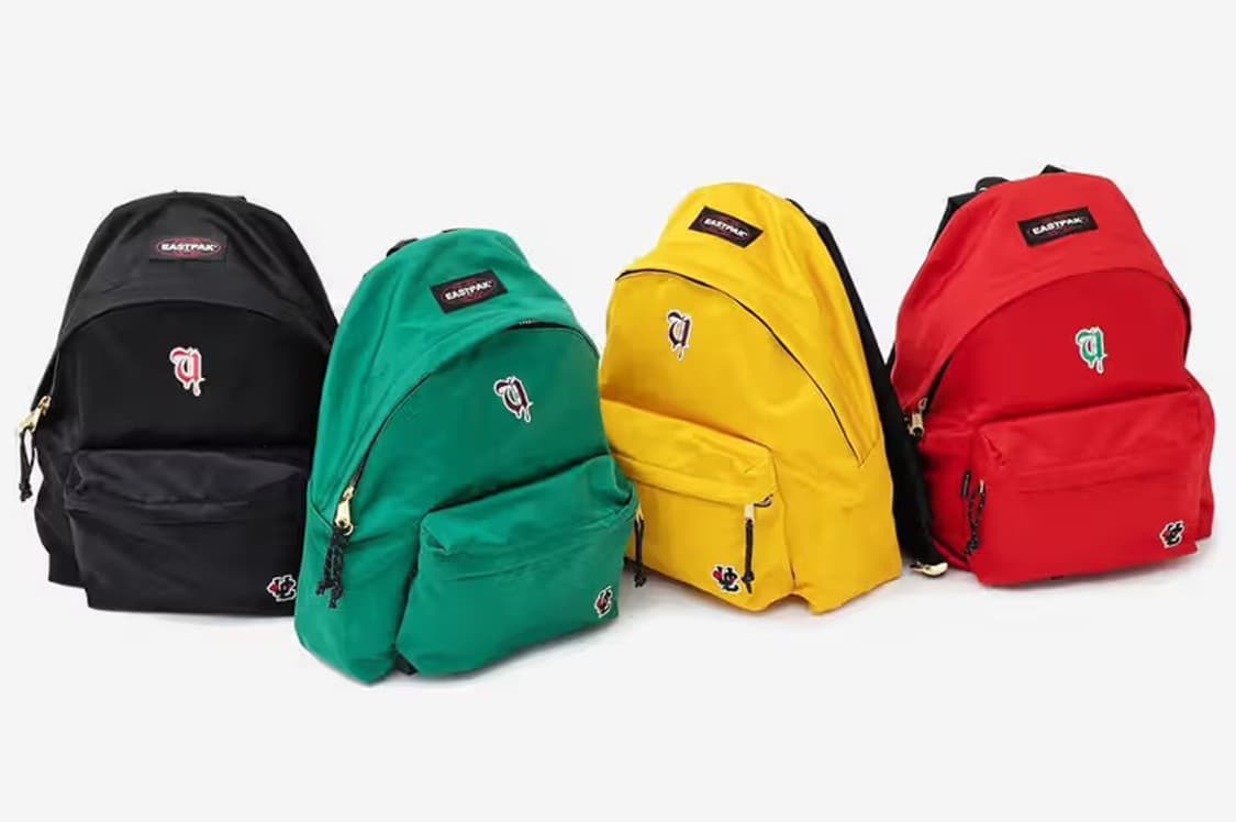 이스트팩 X 언더커버 블랙 새틴 백팩 상품이미지2