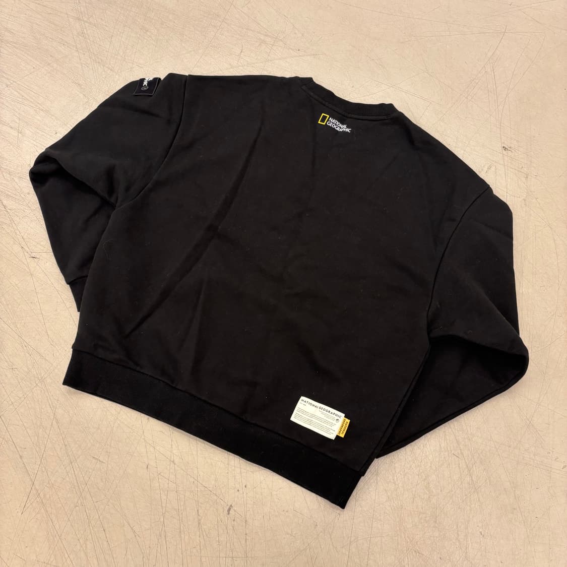 내셔널지오그래픽 와펜 스몰로고 맨투맨 상품이미지3