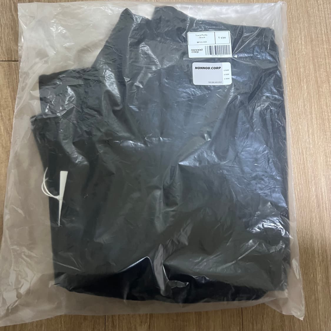 [1] 논노드 트랙팬츠 블랙 미시착 새상품 상품이미지1
