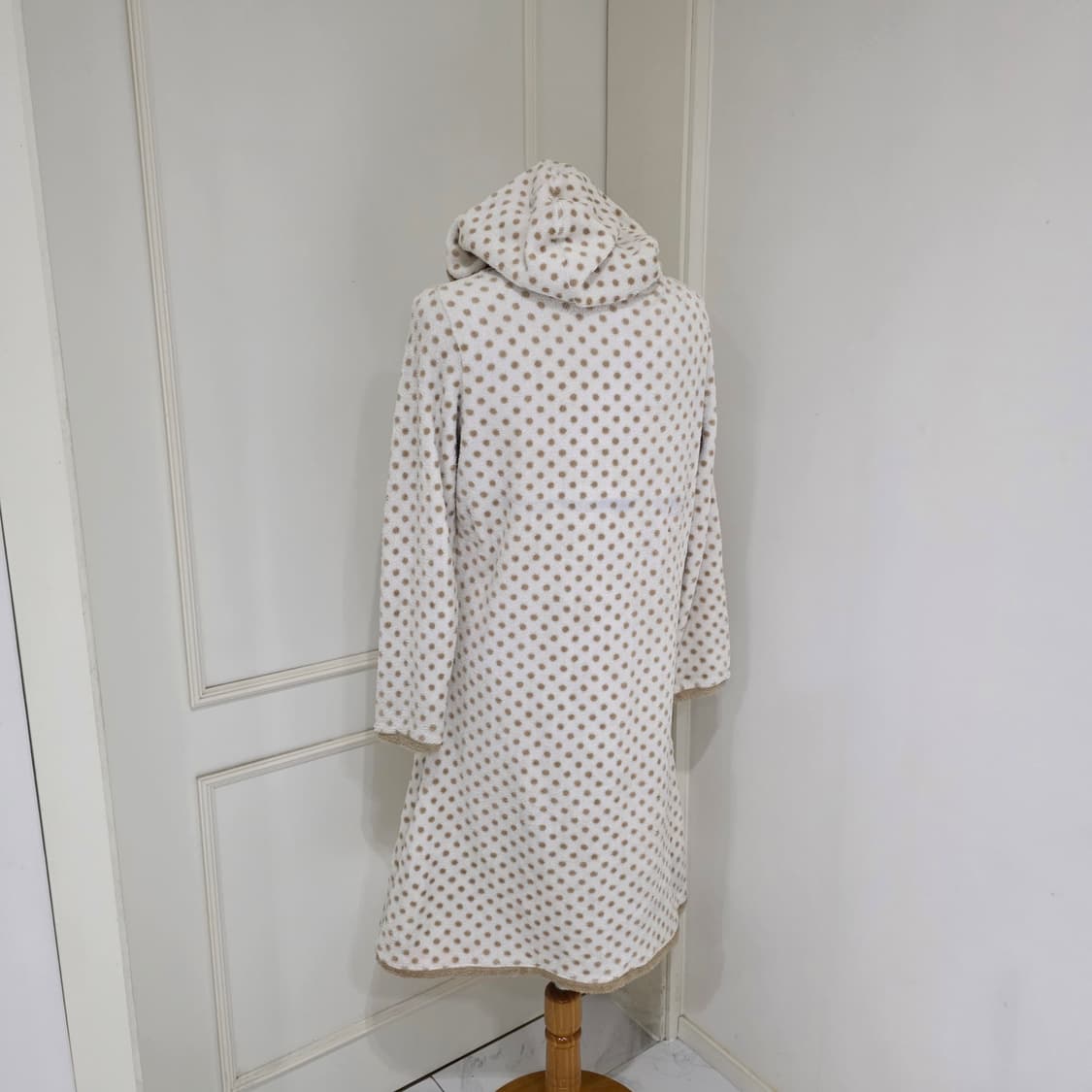 일본빈티지)도트땡땡이 라떼모리걸st 슬립파자마 수면후드티원피스 상품이미지2