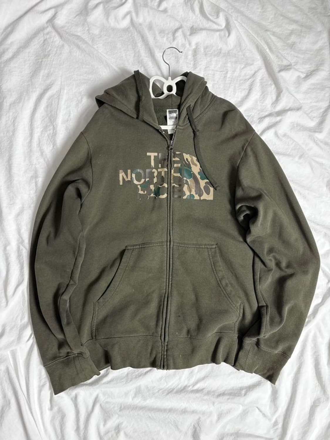 노스페이스 카고 카키 후드집업 상품이미지2