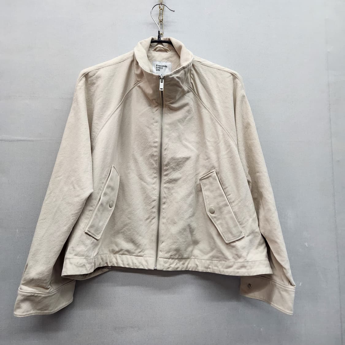 에잇세컨즈 크롭 스트링 봄버자켓 S(2XL) 상품이미지1