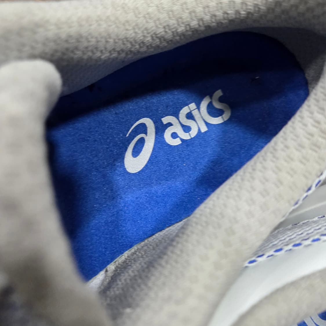 아식스x 키코 코스타디노브 상품이미지5