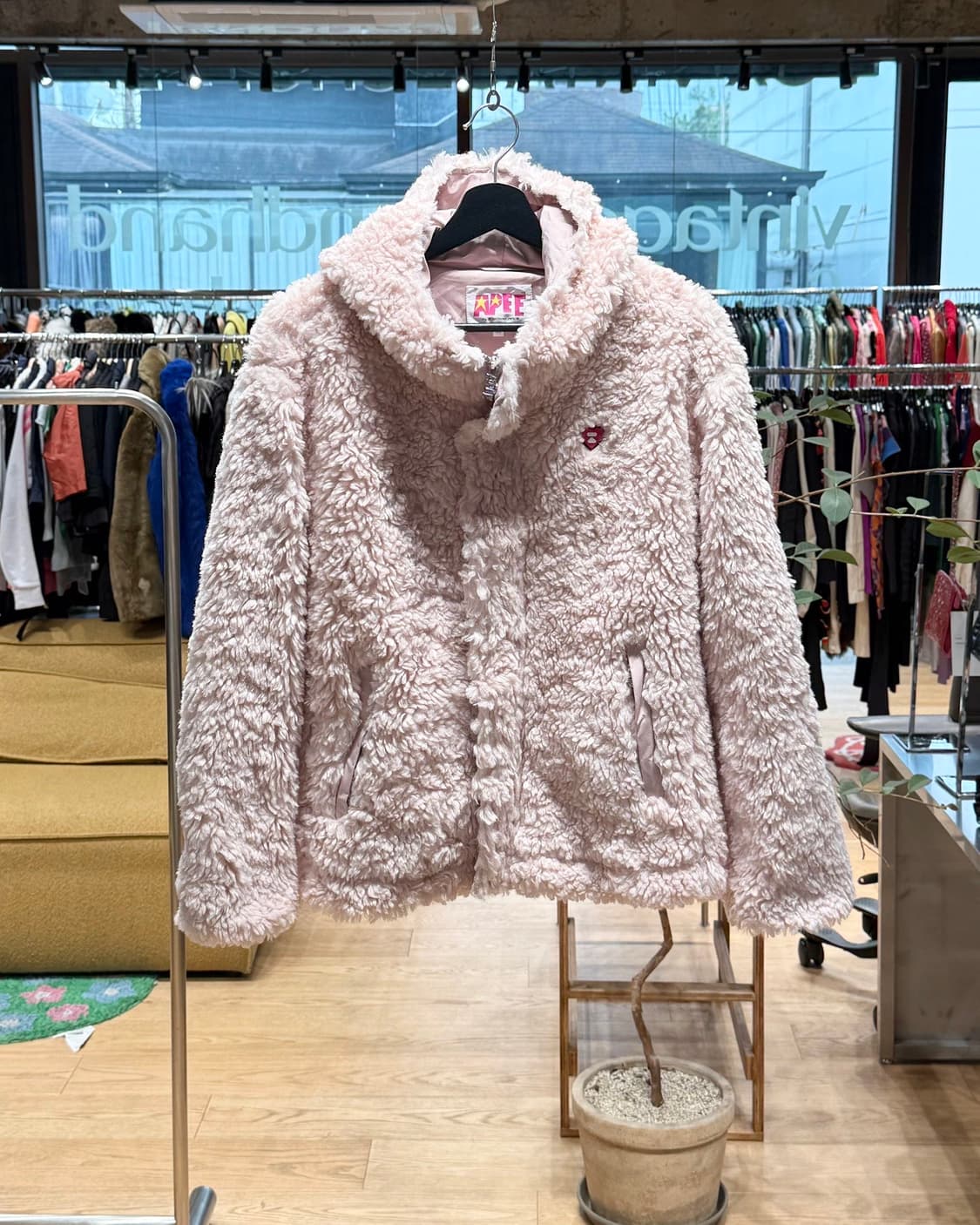 에이프 핑크 셰르파 후디 자켓  상품이미지1