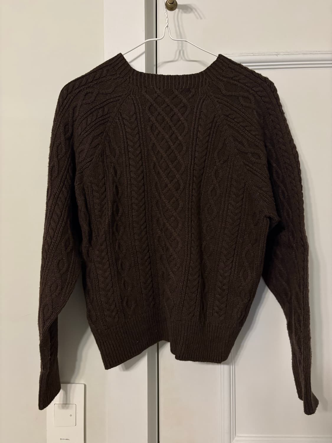 얼바닉30 케이블 니트 상품이미지2