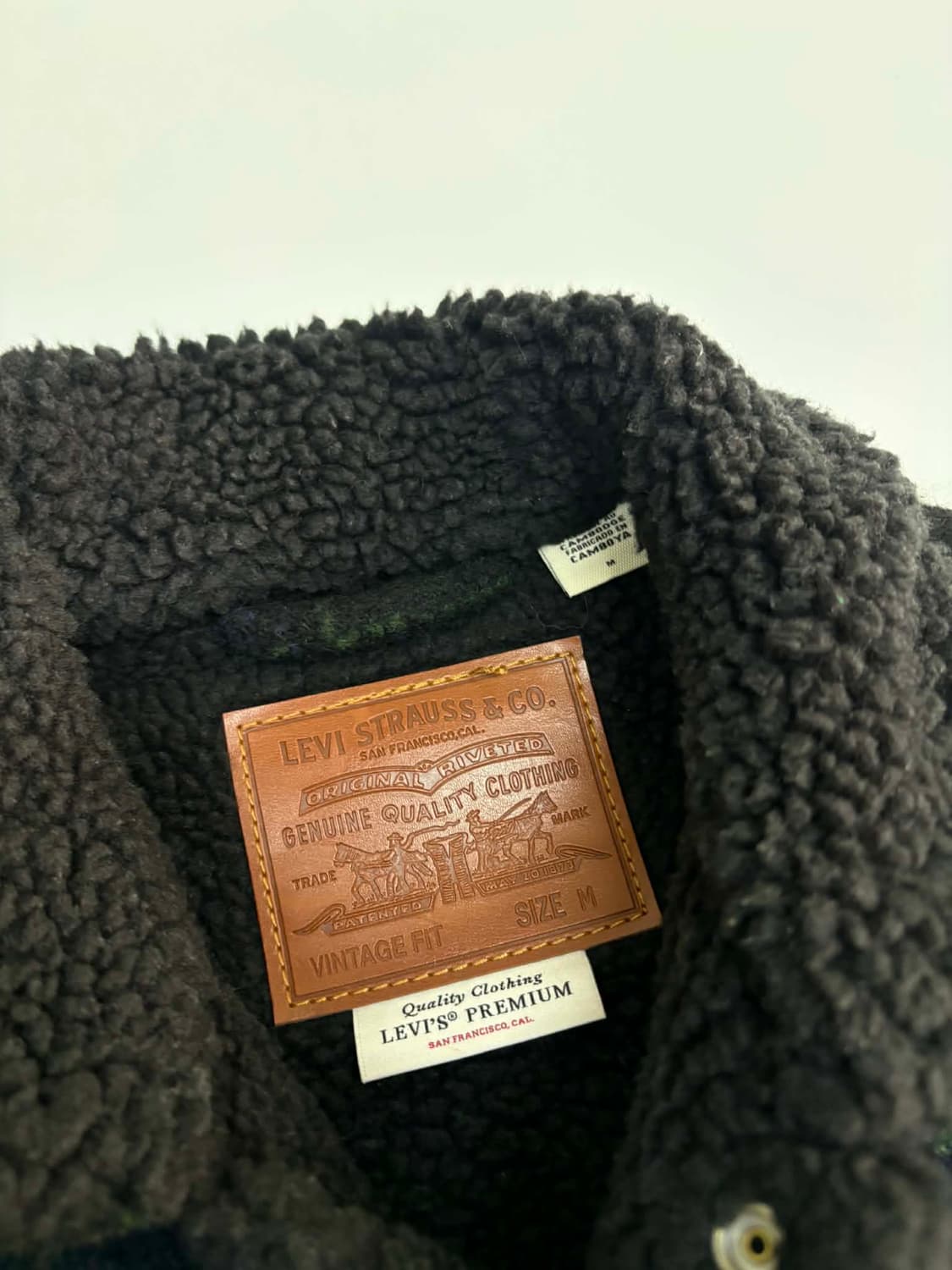 [M] 리바이스 타탄체크 울 쉐르파 트러커 자켓 상품이미지3