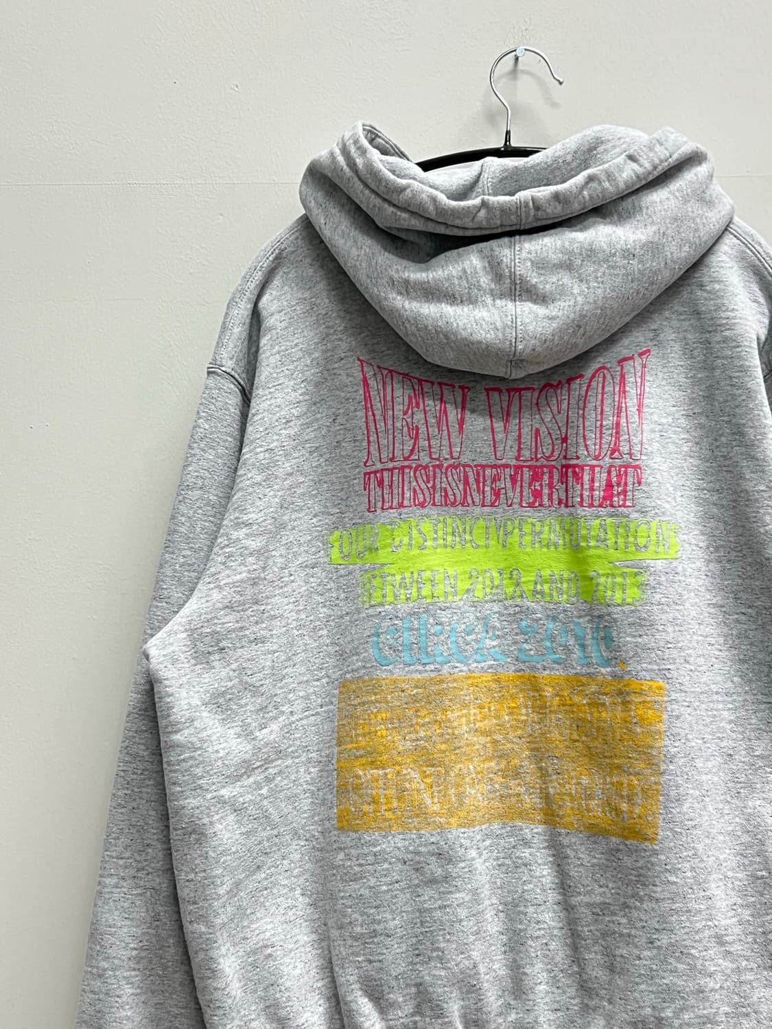 디스이즈네버댓 프린팅 후드 티 라이트 그레이 상품이미지6