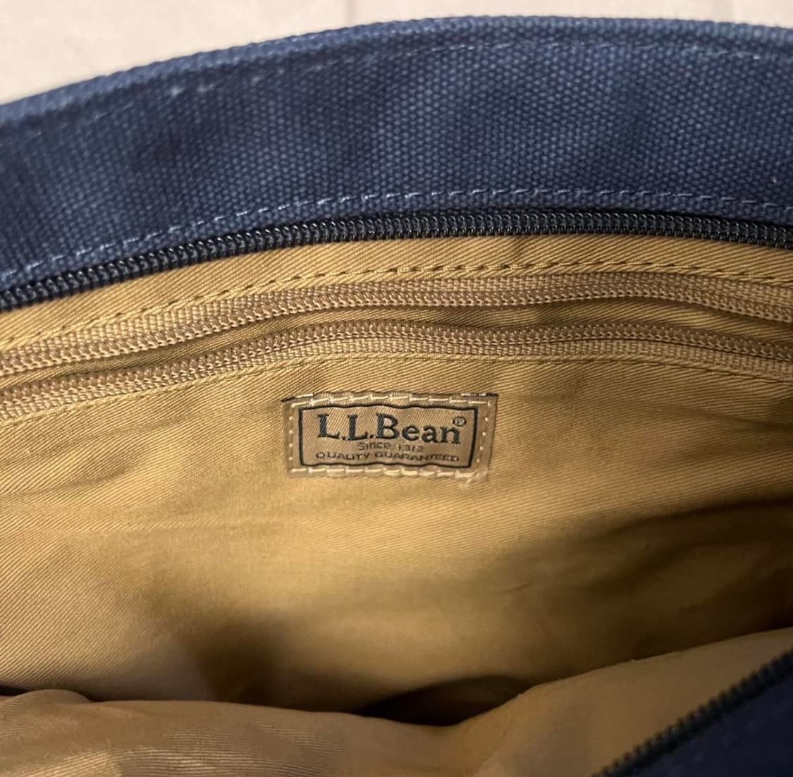 L.L.Bean Boat and Tote 네이비 자수 토트백 / 엘엘빈  상품이미지4