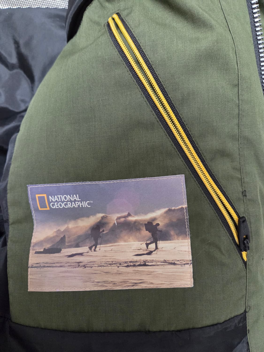 내셔널지오그래픽 공용 블루웨일 다운 자켓  상품이미지7