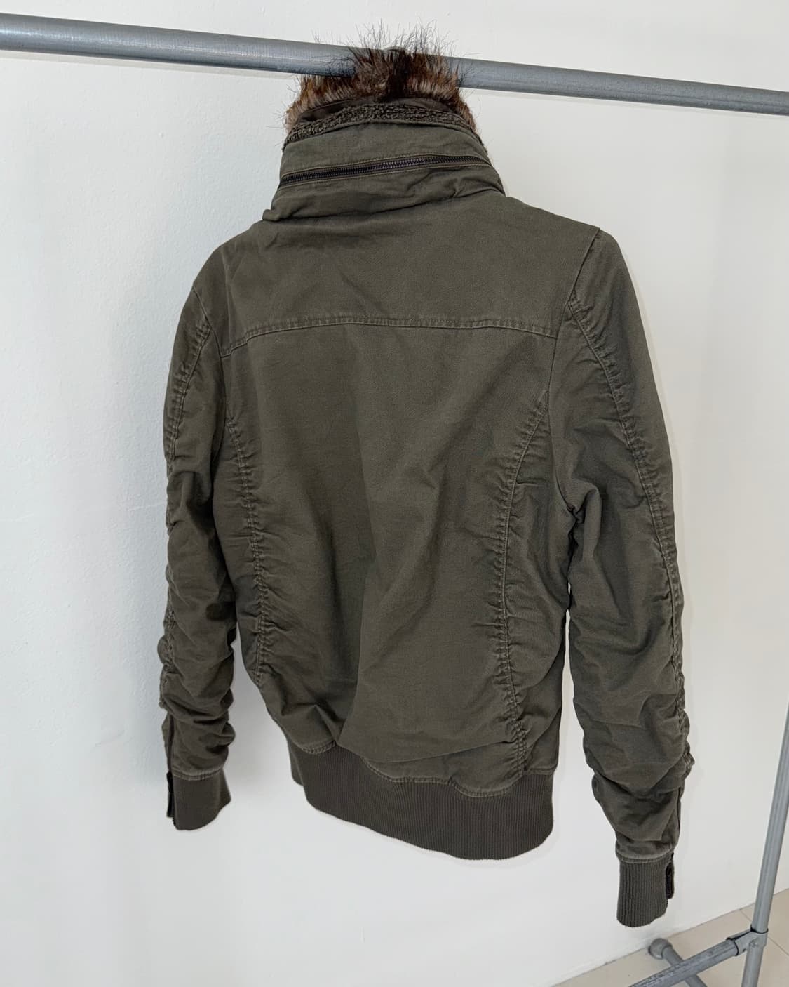 Jackrose 셔링 점퍼 상품이미지7