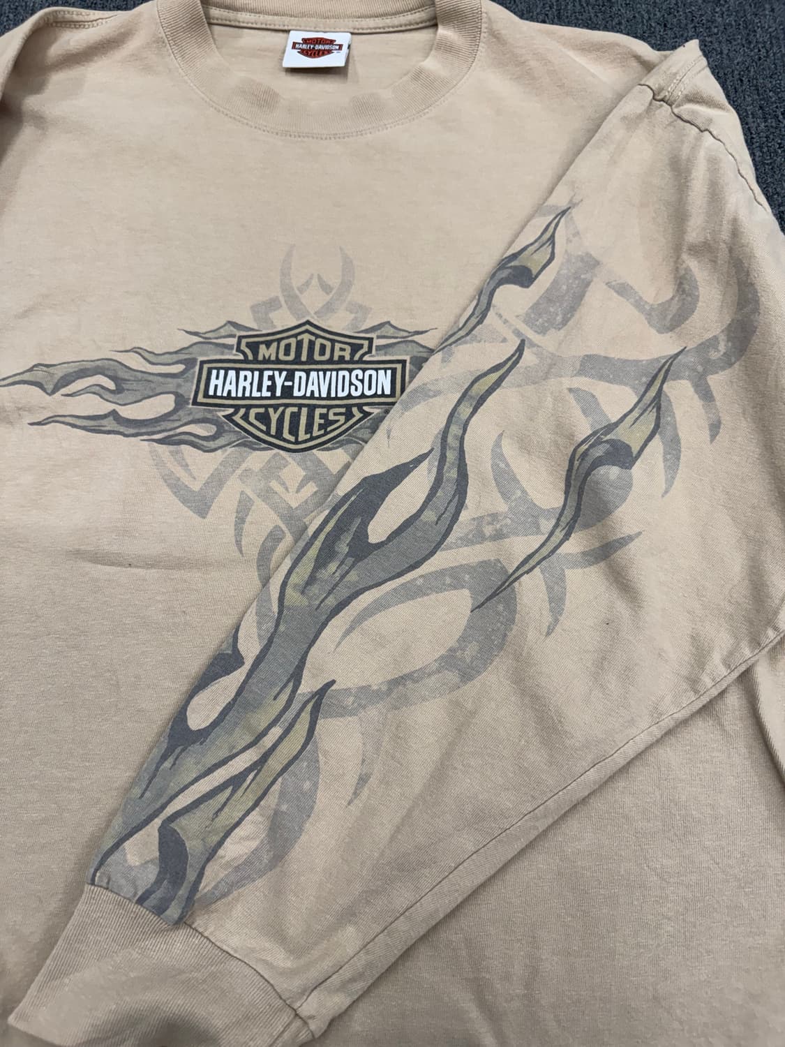 L)00’s할리데이비슨 빈티지 플레임 프린팅 베이지 롱슬리브 상품이미지5