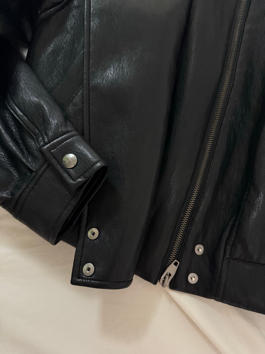 [새상품] 윤세 Faux Leather Jacket (Black) 상품이미지2