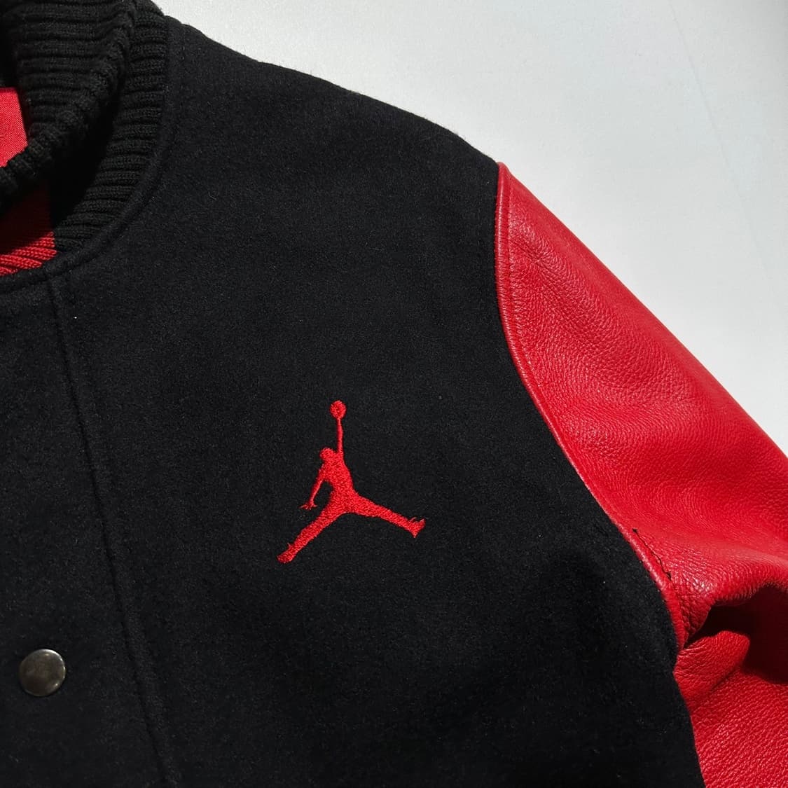 조던 로고 울 레더 바시티 스타디움 자켓 상품이미지4