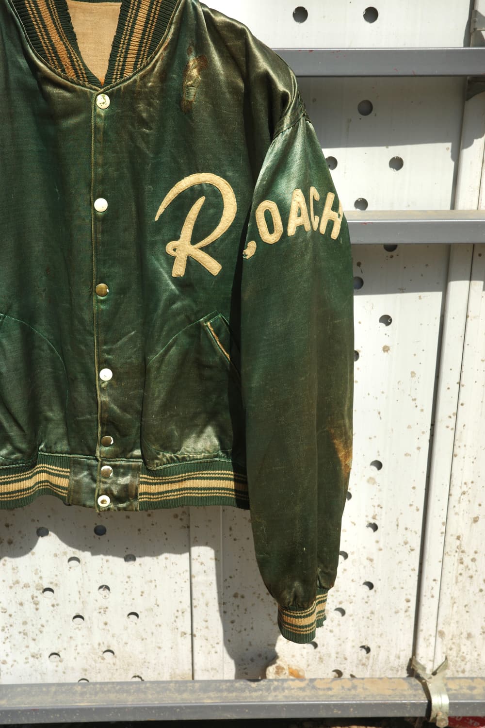 50s ‘R’ ‘Coach’ 울 펠트 패치 나일론 새틴 레터맨 자켓 상품이미지3