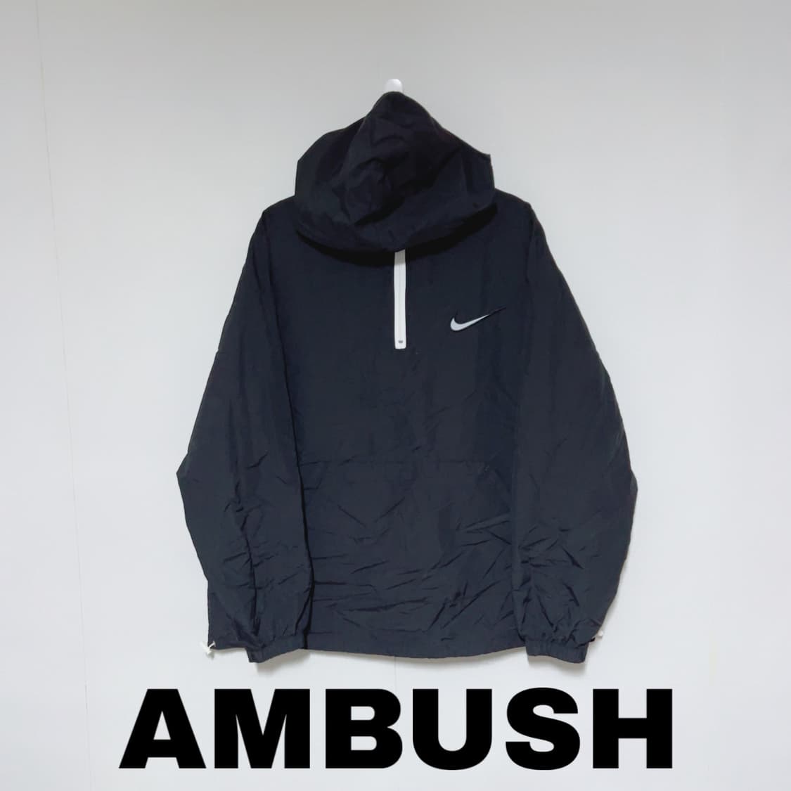 나이키 앰부쉬 빅로고 공용 아노락 상품이미지1