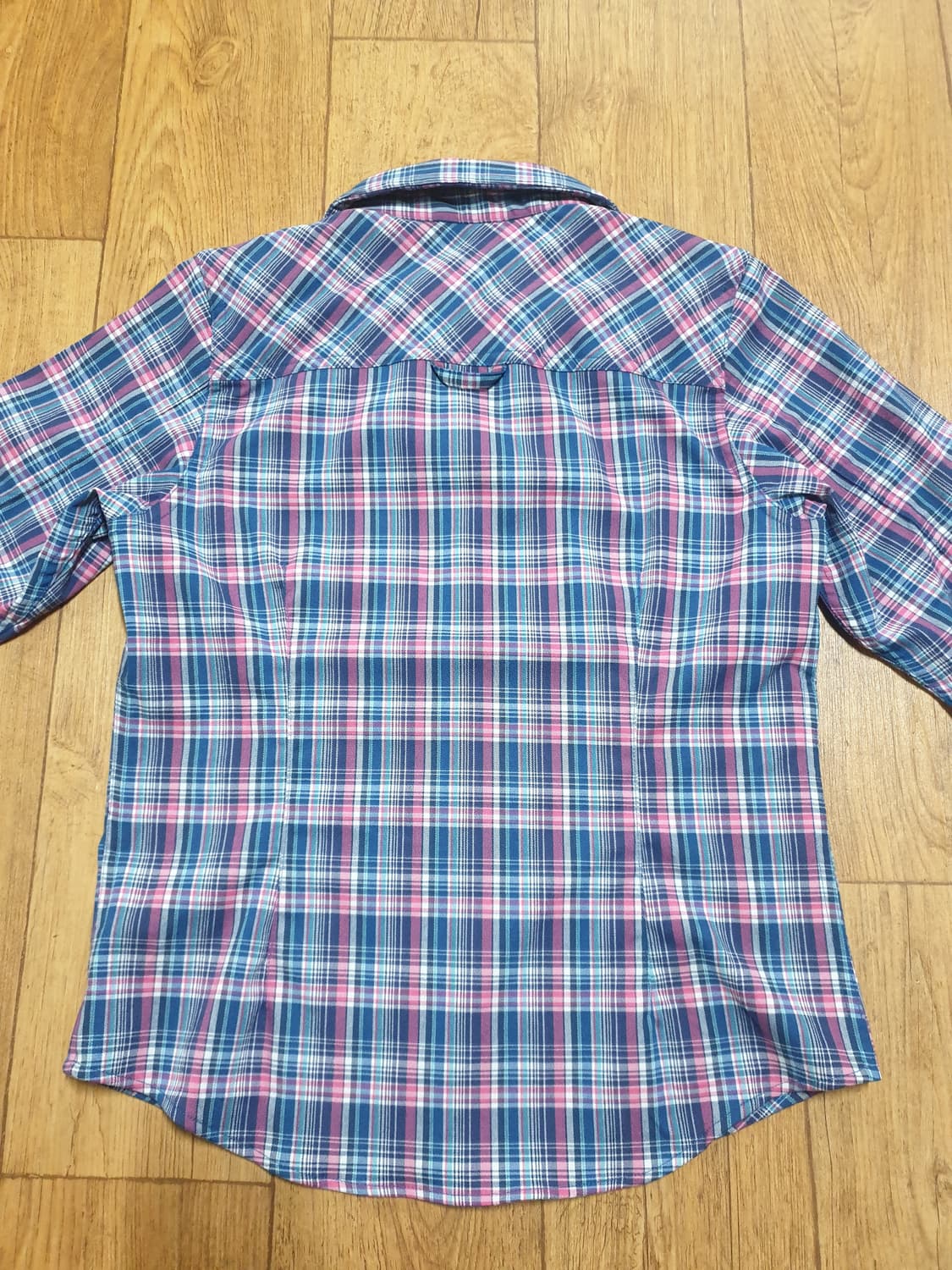 1165 컬럼비아 긴팔 남방셔츠 90 사이즈입니다 상품이미지5