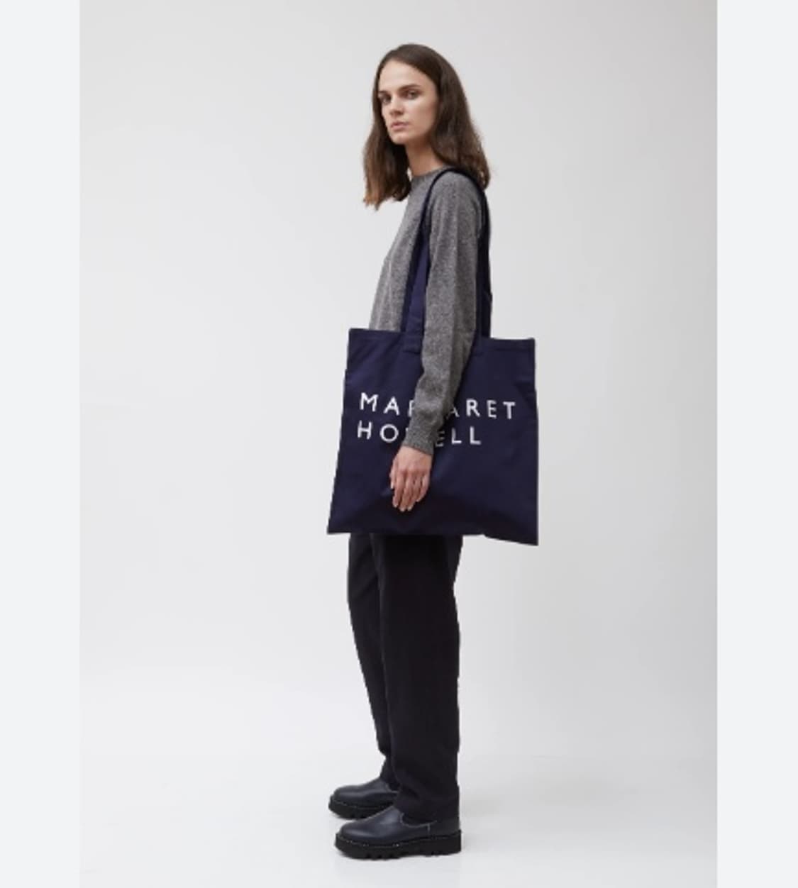 새제품) MHL 마가렛호웰 토트백 에코백 가방 공용 네이비 46*44 상품이미지2
