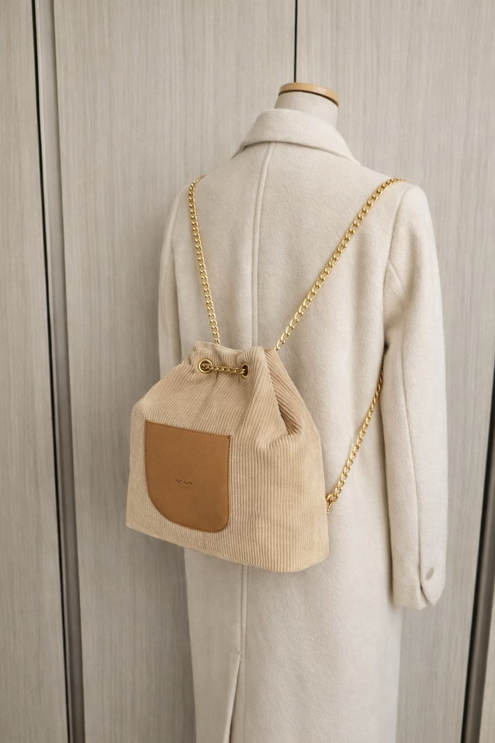 [품절] 24K 골드체인 알키알카 코듀백 아이보리 A급 상품이미지1