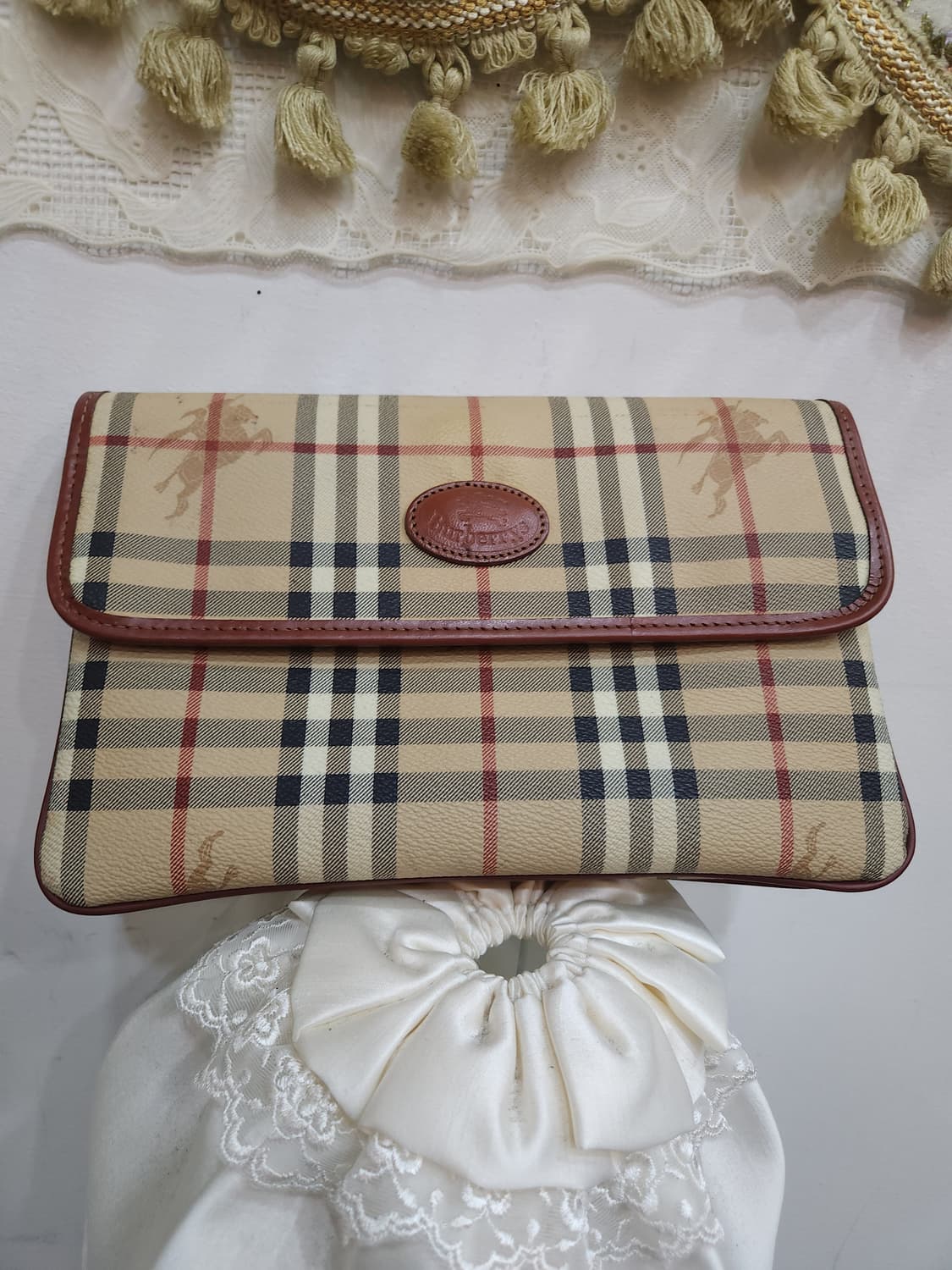빈티지 버버리 노바체크 클러치
​
burberry 상품이미지1