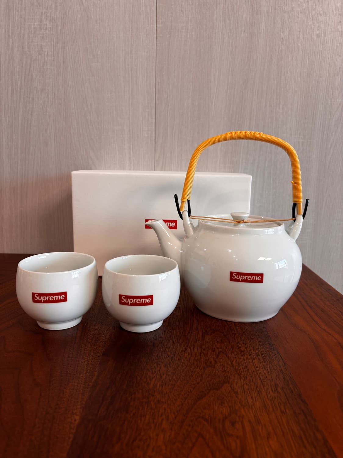 슈프림 티 세트 supreme tea set 2022 상품이미지1
